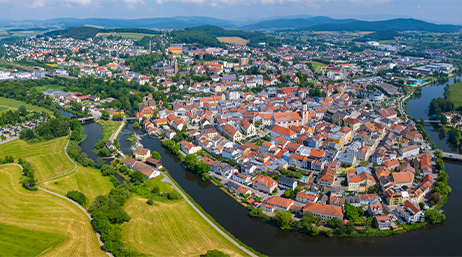 Blick auf eine Stadt im Landkreis Cham